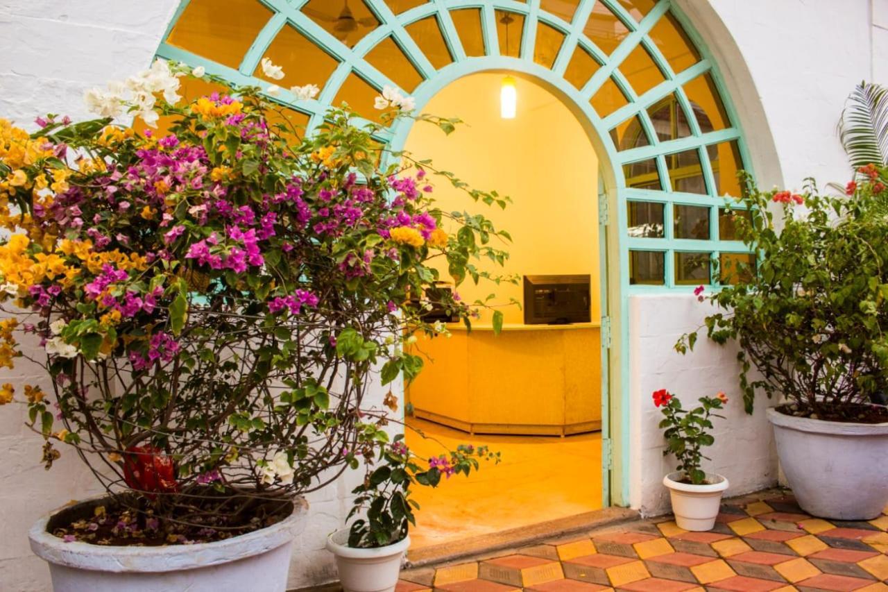 Turquoiise House Hotel Morjim Luaran gambar